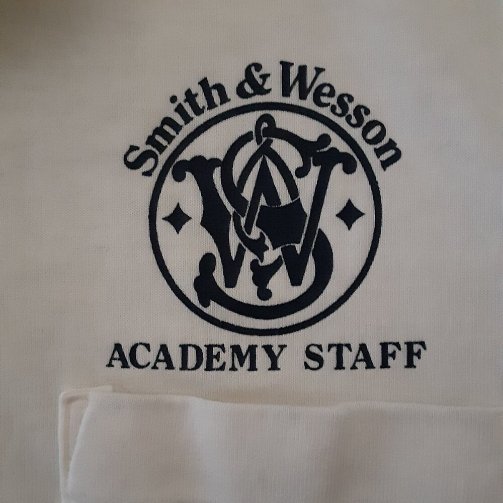 1 Smith & Wesson Academy Staff Shirt * Vintage 1985 * Sz L * White, Lightweight